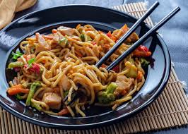 Fideos Chow Mein